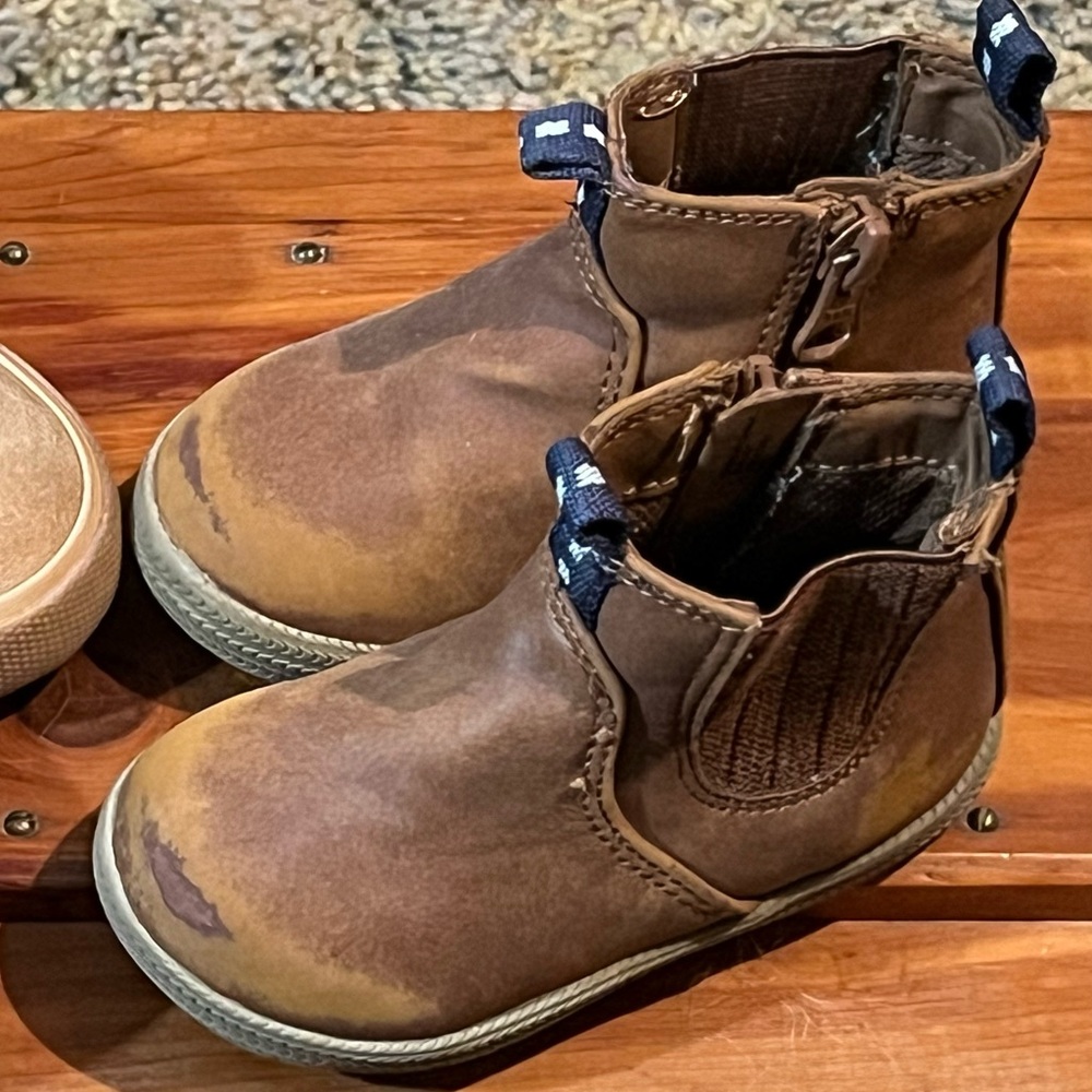 CAT & JACK Toddler Boys Size 5 Lucas Brown Boots w Zipper EUC